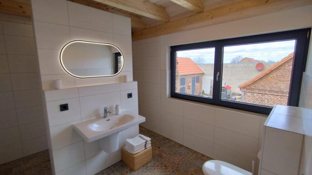 Grosszuegige Ferienwohnung Mit Weitem Ausblick Lichtenberg  エクステリア 写真